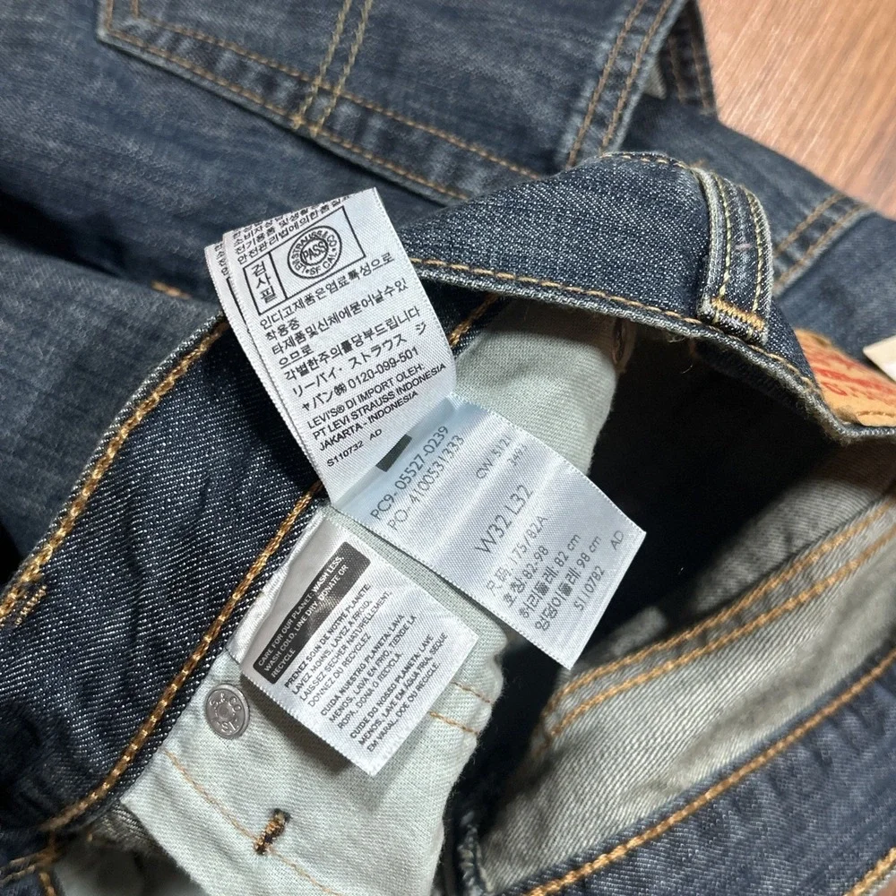 Levis brand new